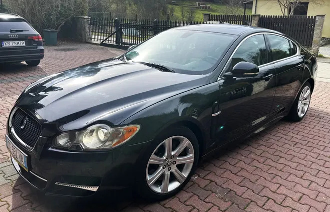 Jaguar XF cena 42000 przebieg: 198000, rok produkcji 2010 z Nysa małe 67